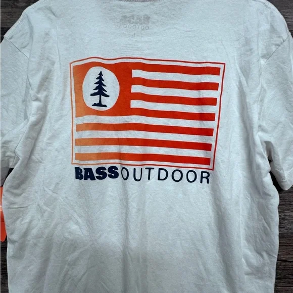 Bass Outdoor White Short Sleeve Tee with Classic Crew Neck - Picture 3 of 6